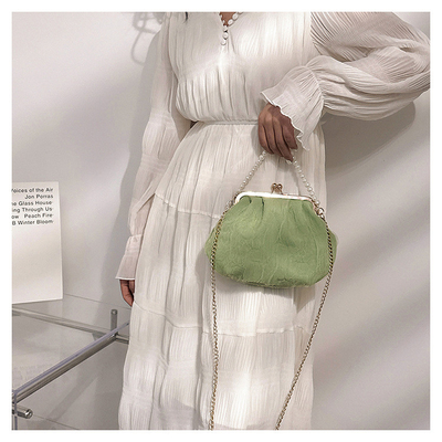 2024 NEW RETRO FAIRY SOLID COLOR SMALL BAG WHITE HAND HAND BAG PEARL 여자들의 직선 직물