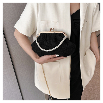 2024 NEW RETRO FAIRY SOLID COLOR SMALL BAG WHITE HAND HAND BAG PEARL 여자들의 직선 직물