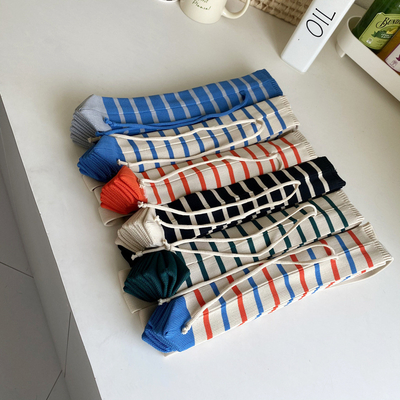 새로운 겹쳐진 문학 어깨 가방 엮은 여성 가방 겨울 넥타이 가방 패션 국경 횡단 여성 가방
