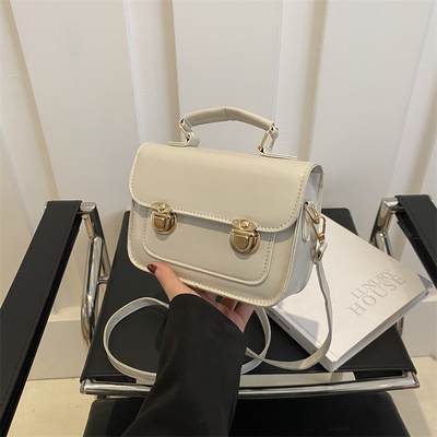 SENIOR SENSE OF RETRO SMALL BAG WOMEN 2024 NEW SUMMER FASHION FOREIGN STYLE SHOULDER BAG 소형, 모든 것이 없던 핸드백