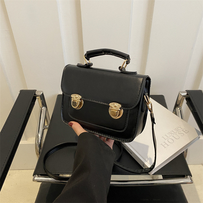 SENIOR SENSE OF RETRO SMALL BAG WOMEN 2024 NEW SUMMER FASHION FOREIGN STYLE SHOULDER BAG 소형, 모든 것이 없던 핸드백