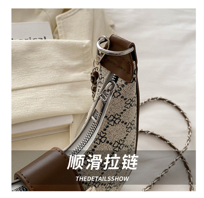 팔 아래 가방 ARC DE TRIOMPHE BAG 여성 봄과 여름 어깨 가방 모든 것 중 하나 Crescent BAG SENIOR SENSE retro CROSSB