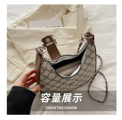 팔 아래 가방 ARC DE TRIOMPHE BAG 여성 봄과 여름 어깨 가방 모든 것 중 하나 Crescent BAG SENIOR SENSE retro CROSSB