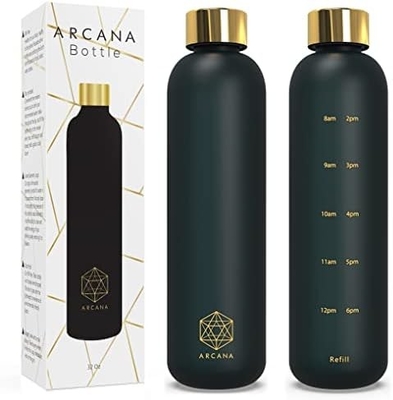 시간 표시가 있는 ARCANA 아크 물병 - 마실 시간이 있는 동기 부여 물병 - BPA 없는 얼음 플라스틱