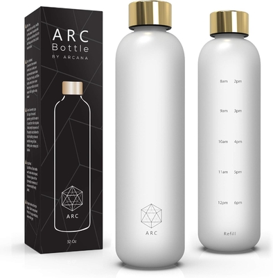 시간 표시가 있는 ARCANA 아크 물병 - 마실 시간이 있는 동기 부여 물병 - BPA 없는 얼음 플라스틱