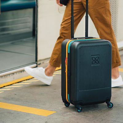 견고한 가방, 안티크러시 외부 망 압축 패널과 압축 벨트